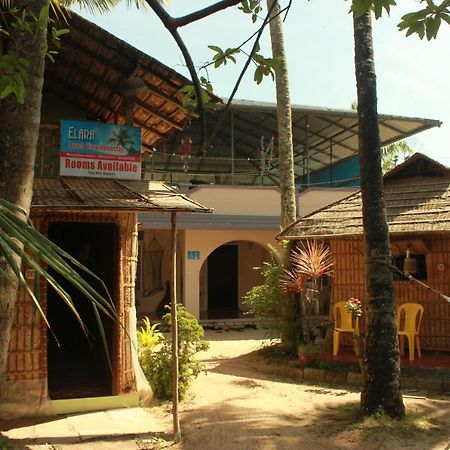 Elara Beach View Homestay Alappuzha Luaran gambar