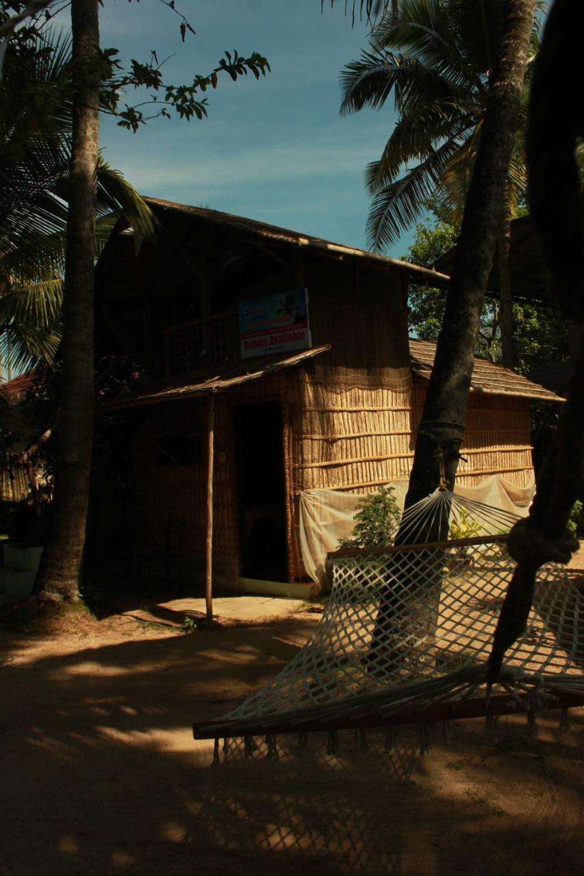 Elara Beach View Homestay Alappuzha Luaran gambar