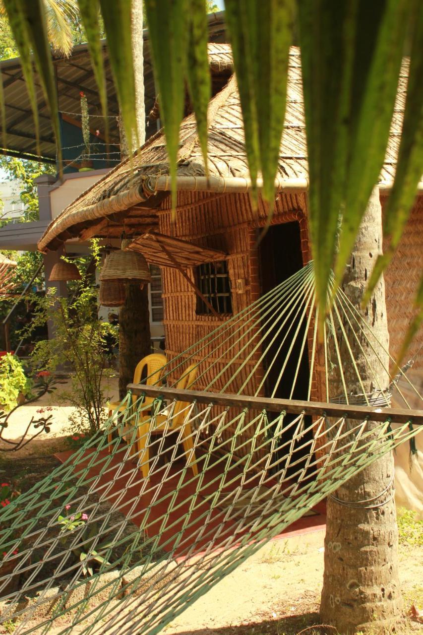 Elara Beach View Homestay Alappuzha Luaran gambar