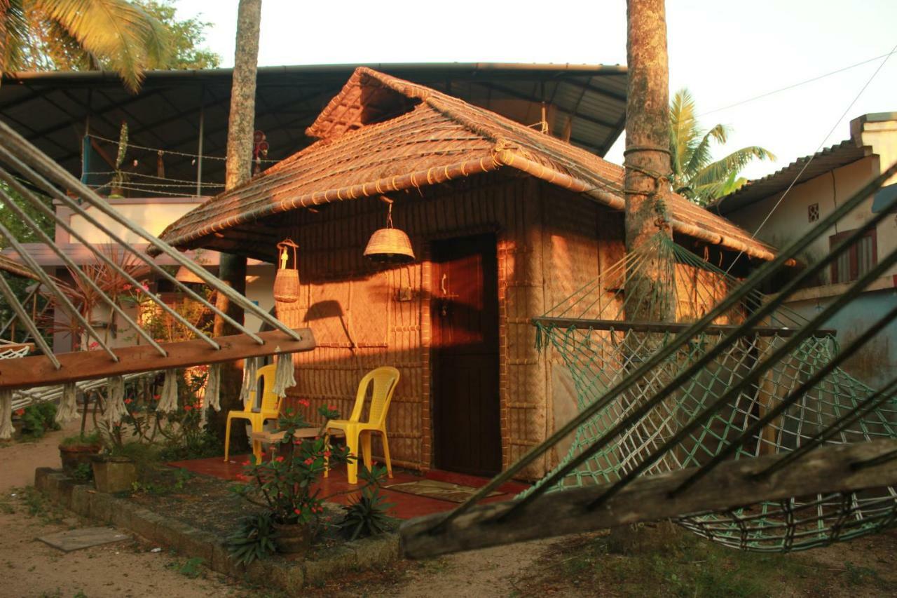 Elara Beach View Homestay Alappuzha Luaran gambar